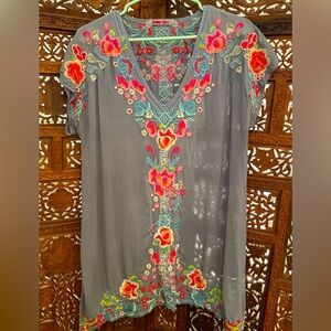 EUC Johnny Was grey silk embroidered tunic, size S
